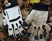 Recently laundered 3-year-old Bionic Elite Garden Gloves © Photo Jo Ellen Meyers Sharp