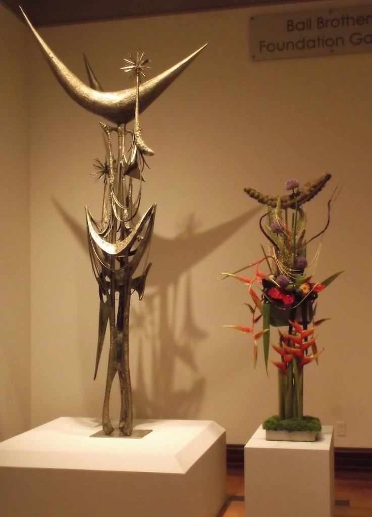Indianapolis floral designer Jasmine Farris won first place at Art in Bloom at the David Owsley Museum of Art at Ball State University for her interpretation of “Invocation, Variation #3.” © Jo Ellen Meyers Sharp 